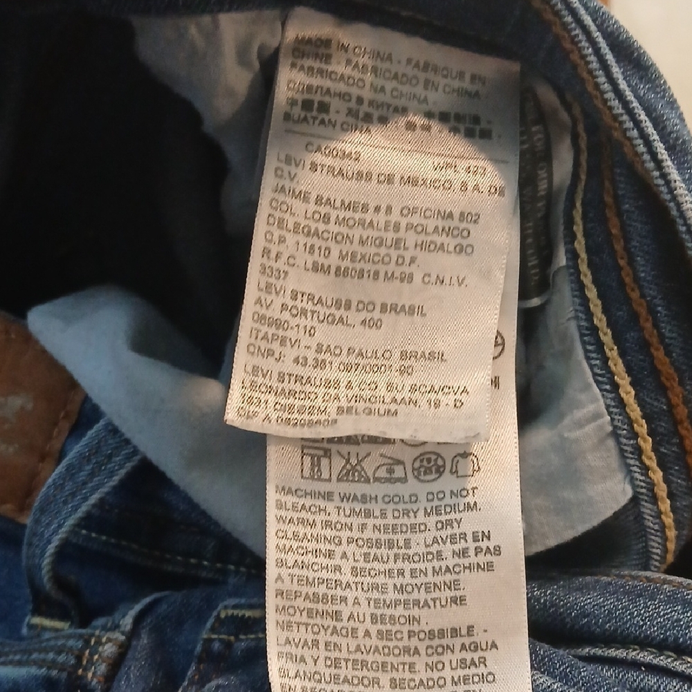 Levi's Defined Waist 580 Straight Leg Denim Blue Jeans Size 22W - Picture 9 of 9